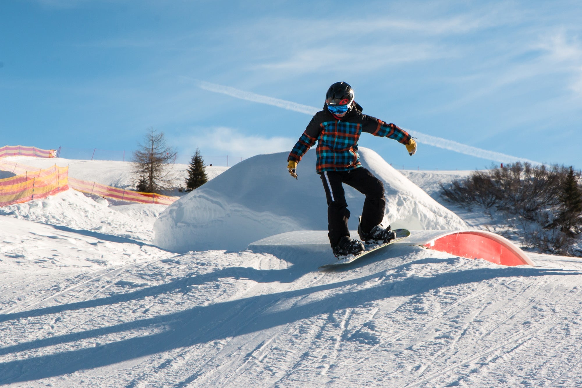 How to Select the Perfect Snowboard for Your Riding Style