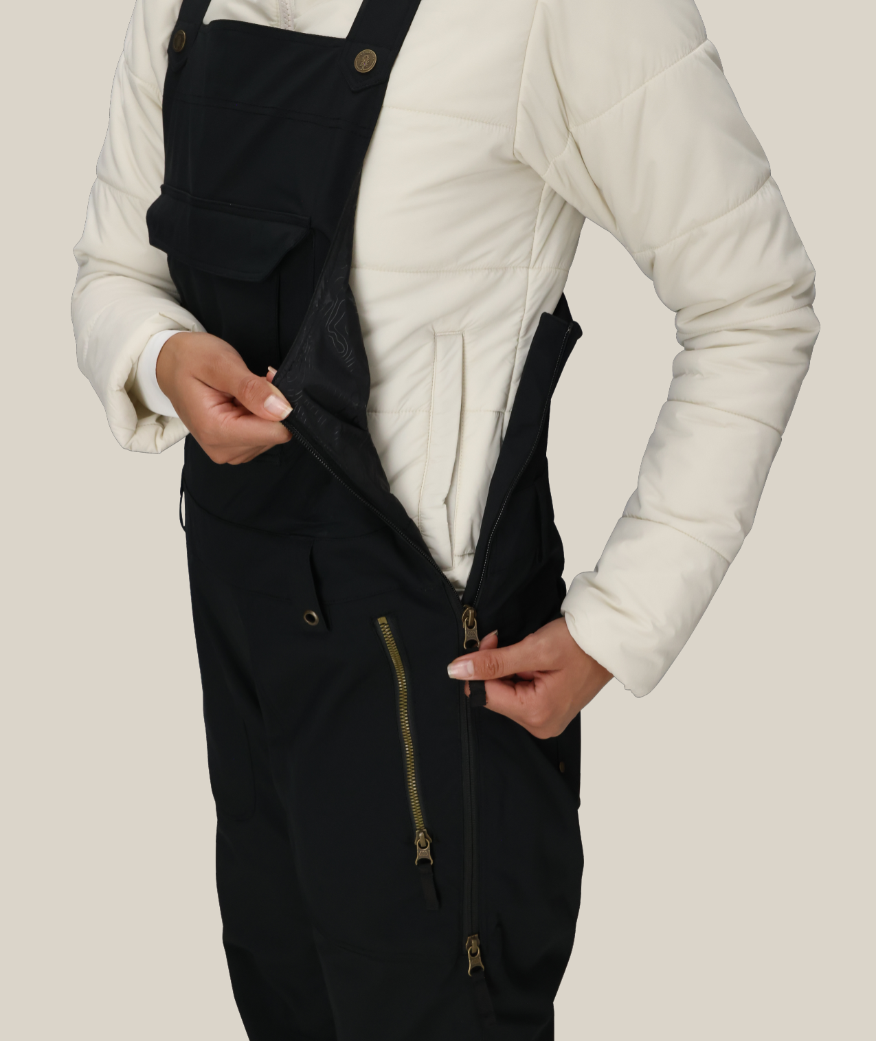 686 Black Magic™  Women's Insulated Bib - 2027